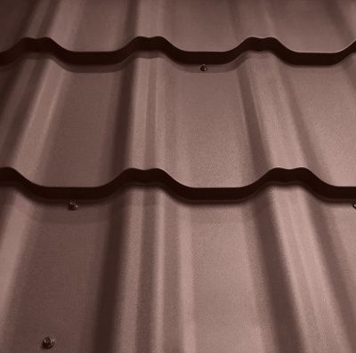 Металлочерепица Grand Line Kvinta Plus GreenCoat Pural Шоколад RAL 8017